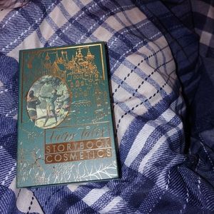 Storybook Cosmetics Robin Hood Eyeshadow palette